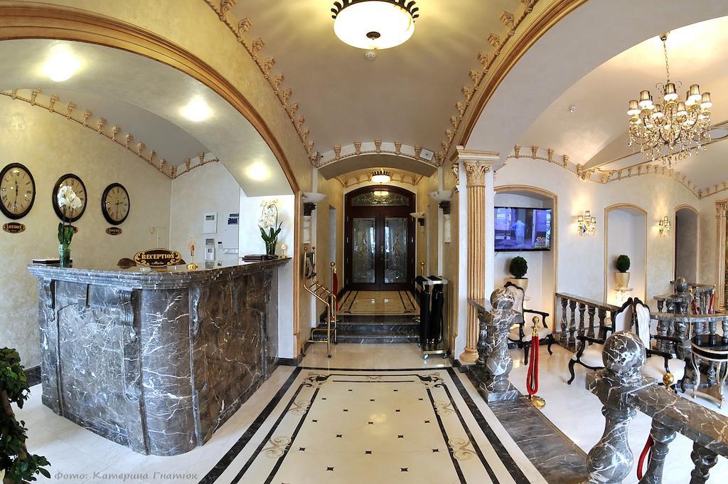 Allureinn Hotel And Spa Chernivtsi Εξωτερικό φωτογραφία