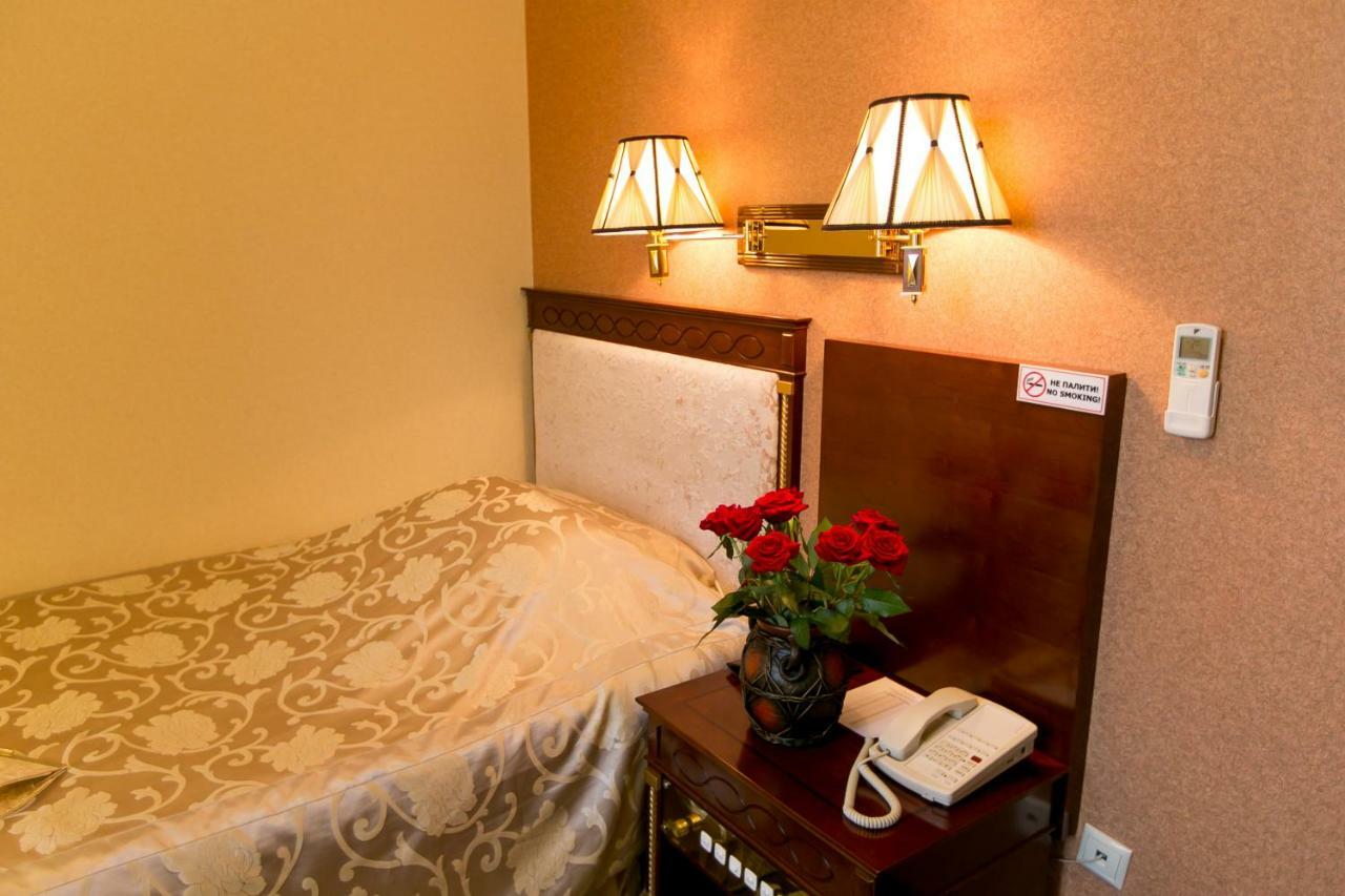 Allureinn Hotel And Spa Chernivtsi Εξωτερικό φωτογραφία