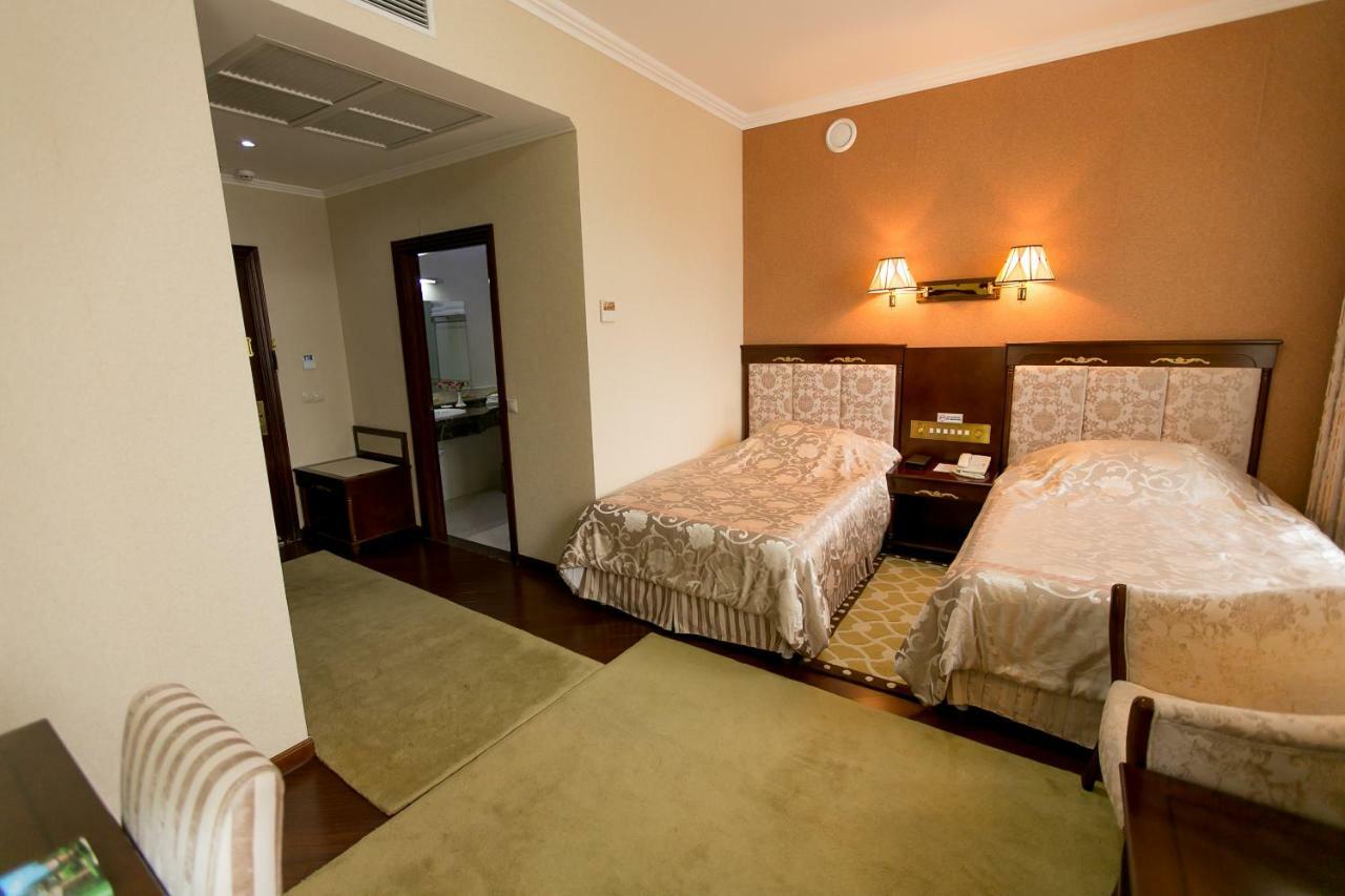 Allureinn Hotel And Spa Chernivtsi Εξωτερικό φωτογραφία