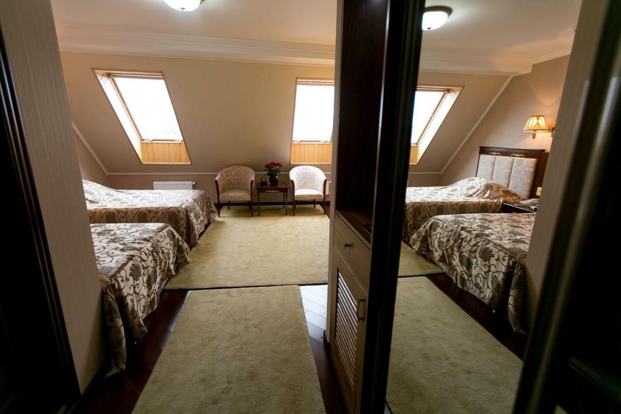 Allureinn Hotel And Spa Chernivtsi Εξωτερικό φωτογραφία