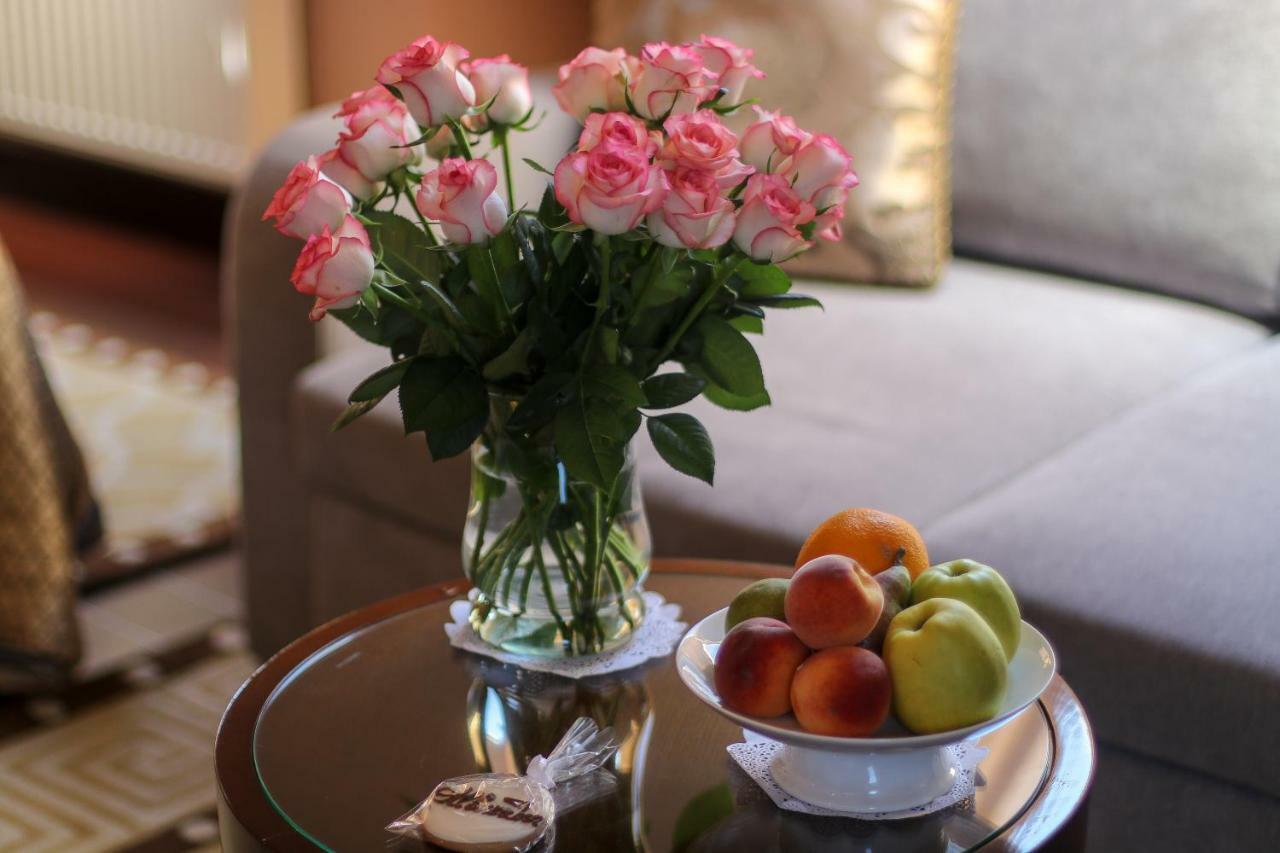Allureinn Hotel And Spa Chernivtsi Εξωτερικό φωτογραφία